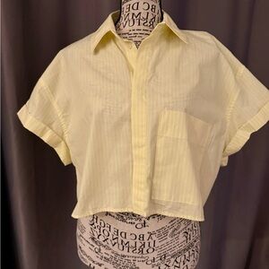 Zara Oversized Cropped Yellow Short-Sleeve Button-Up Top